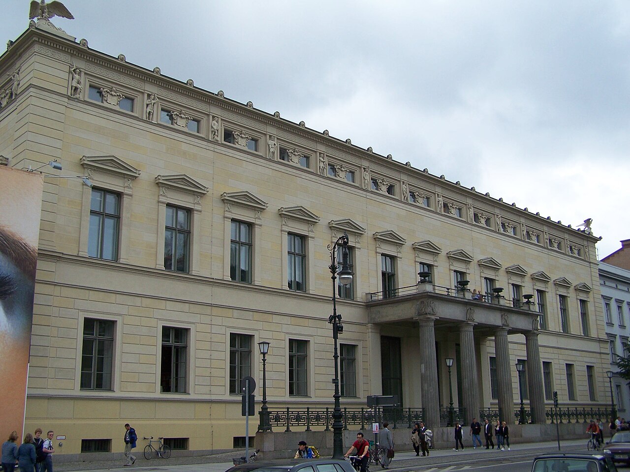 Kronprinzenpalais